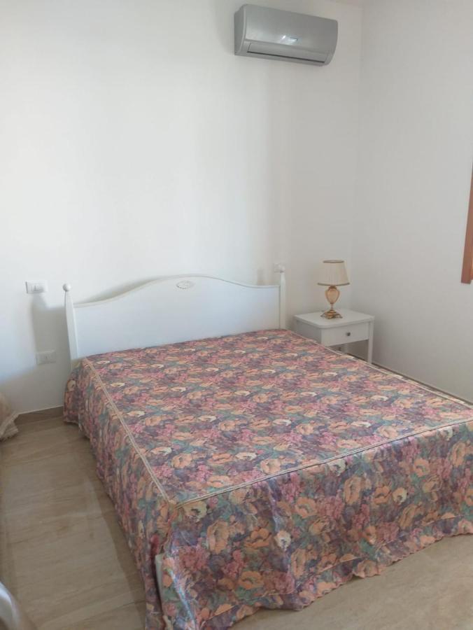 Malvarosa Apartments Porto Cesareo Eksteriør billede